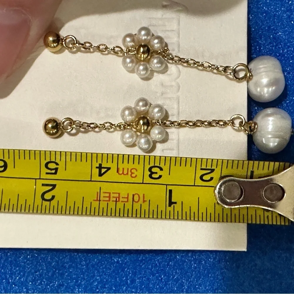 Mint & Lily. Chic Gold and Pearl Cluster Earrings. NWT